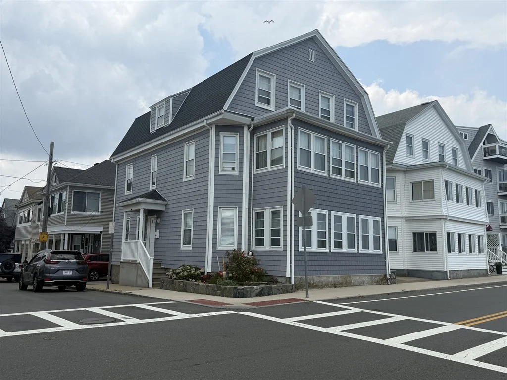 2 bed, 1 bath apartment for rent at 53 Winthrop Shore Dr Unit 1, Winthrop