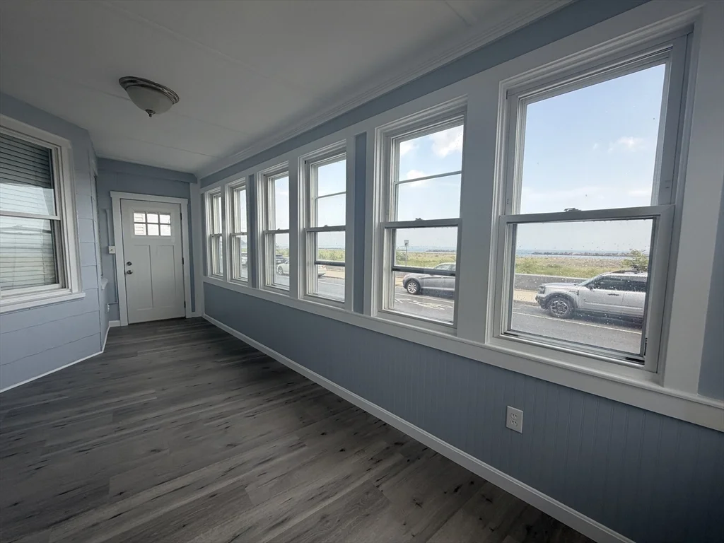 2 bed, 1 bath apartment for rent at 53 Winthrop Shore Dr Unit 1, Winthrop — photo 13 of 17