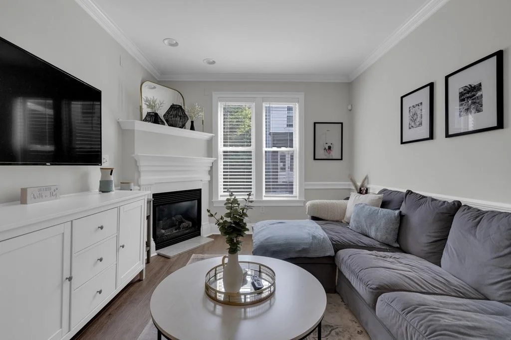 1 bed, 1 bath apartment for rent at 53 Woodward Unit 1, South Boston — photo 1 of 16
