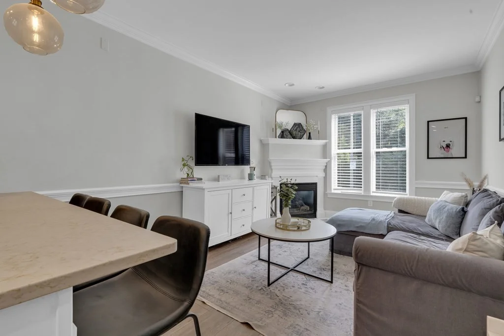 1 bed, 1 bath apartment for rent at 53 Woodward Unit 1, South Boston — photo 2 of 16