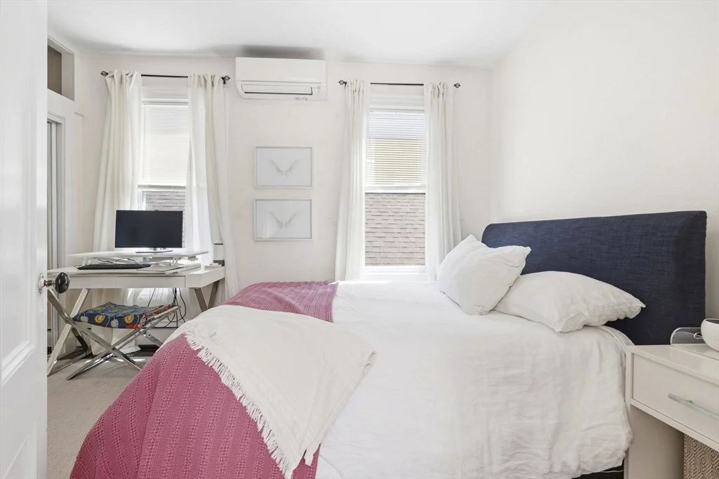 3 bed, 1 bath apartment for rent at 530-532 E Sixth St Unit 3, South Boston — photo 9 of 14