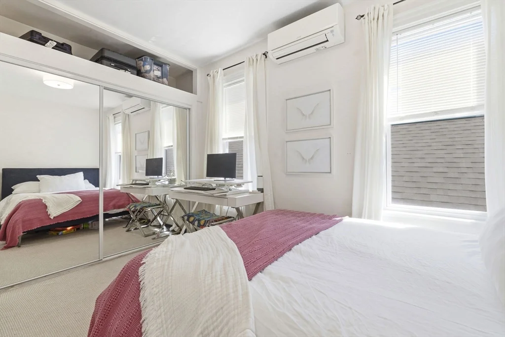 3 bed, 1 bath apartment for rent at 530-532 E Sixth St Unit 3, South Boston — photo 10 of 14