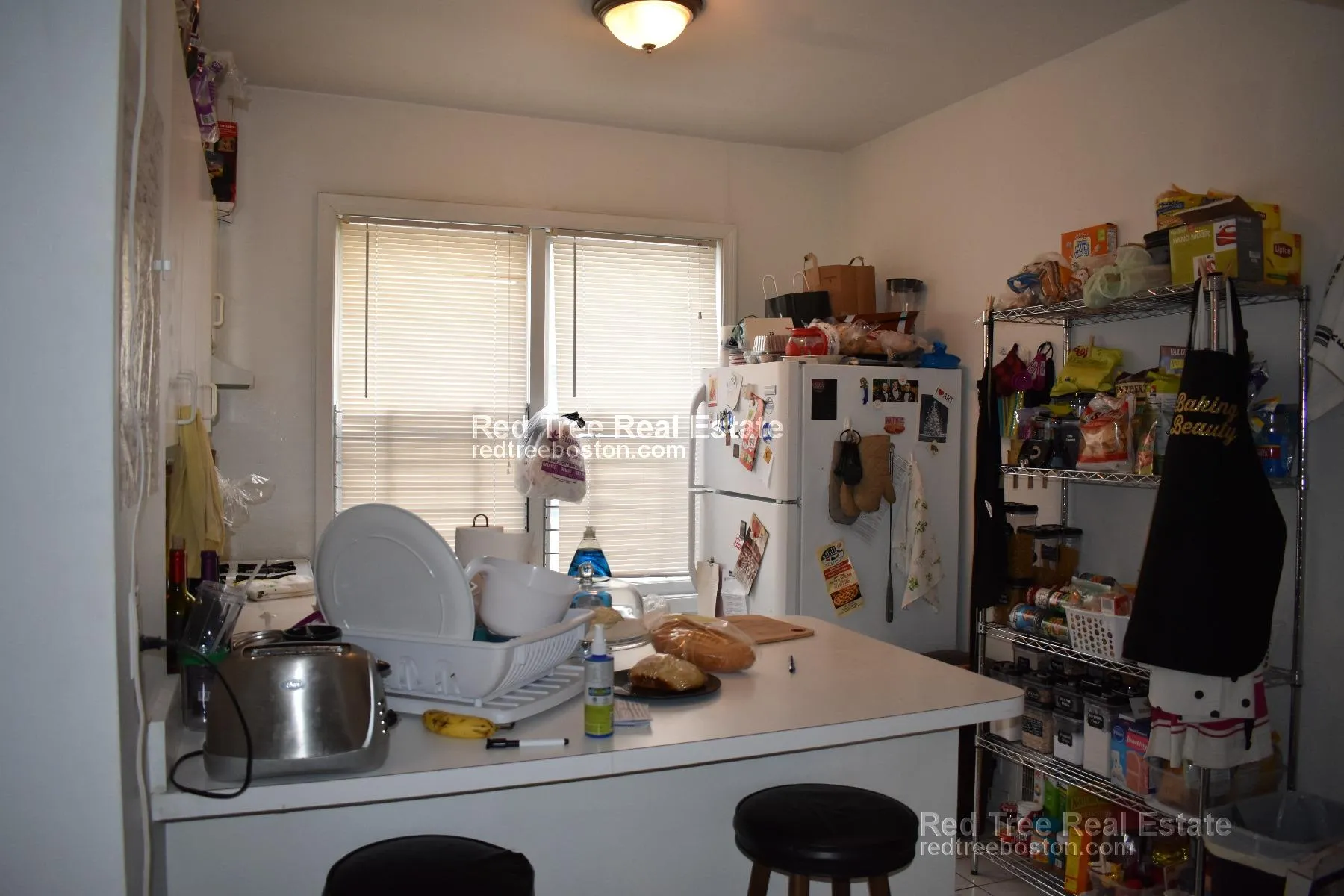 3 bed, 1 bath apartment for rent at 530 Cambridge St Unit 1, Brighton — photo 4 of 14