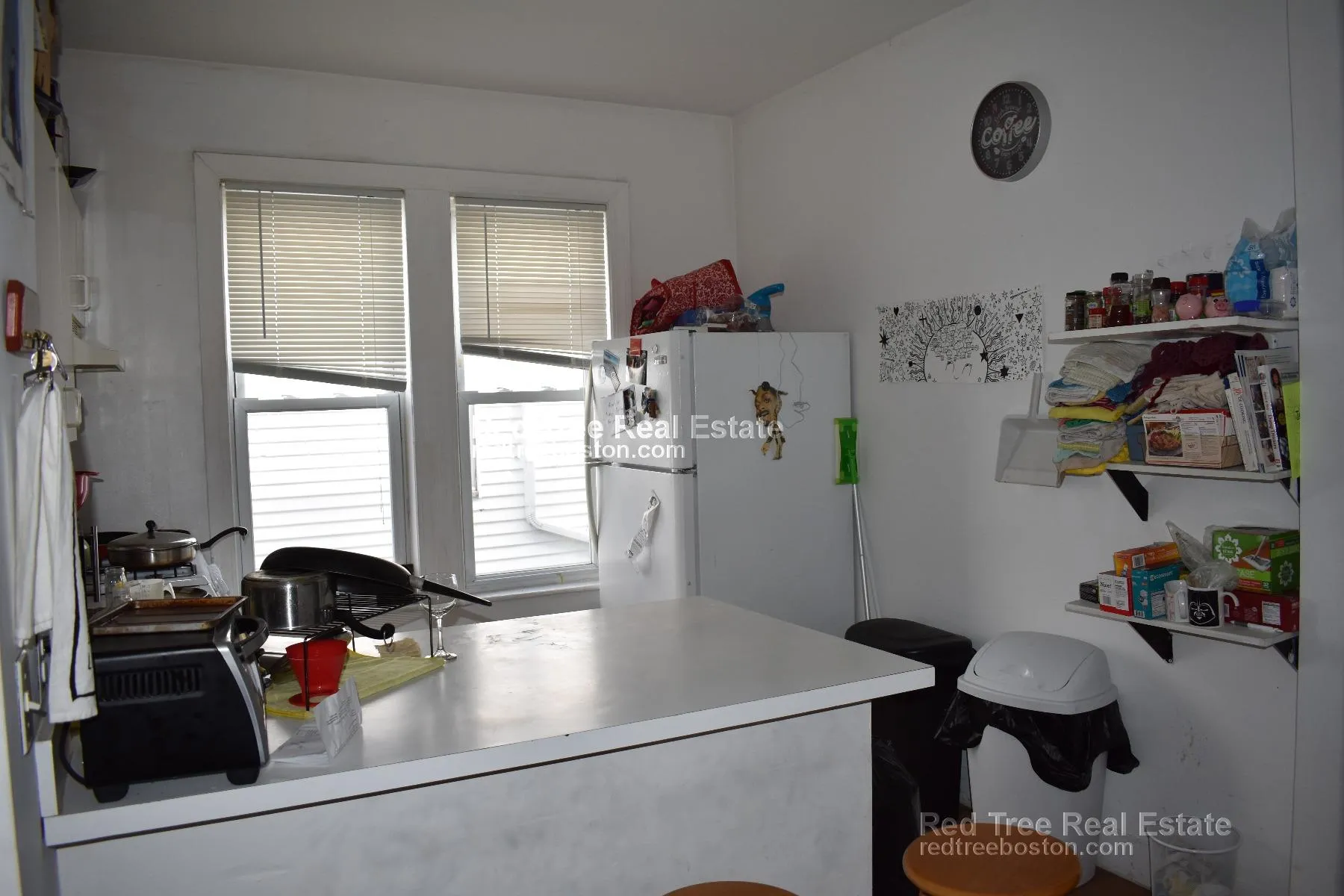 3 bed, 1 bath apartment for rent at 530 Cambridge St Unit 2, Brighton — photo 4 of 15
