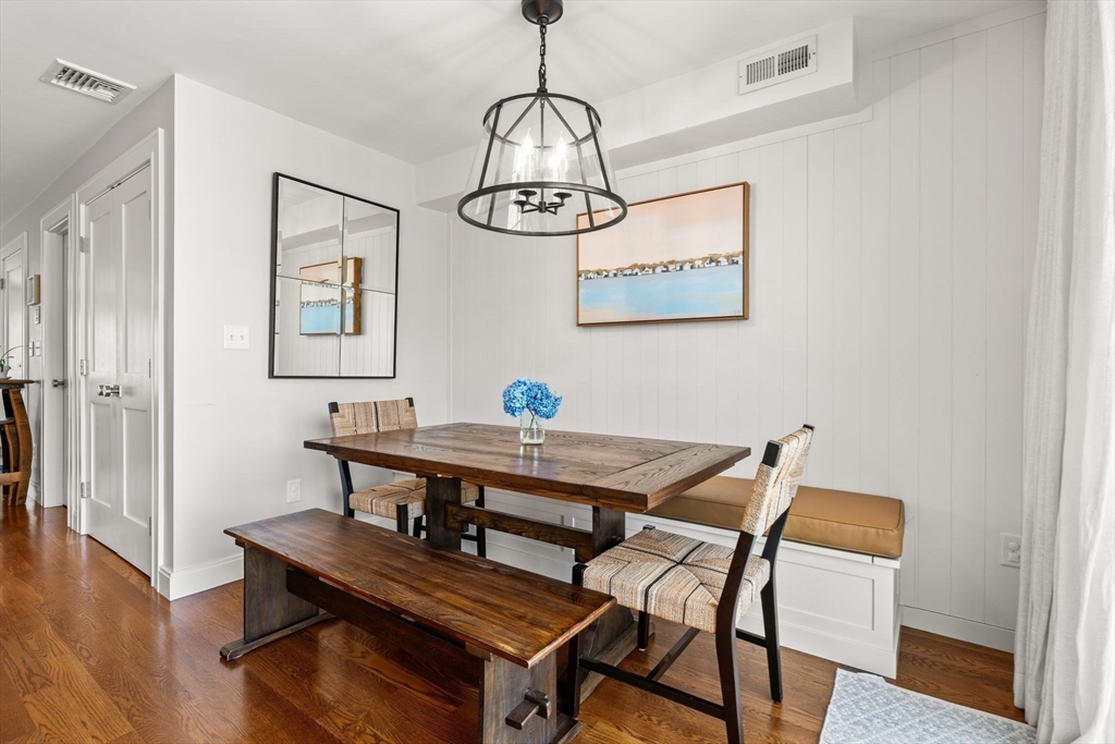 3 bed, 2 bath apartment for rent at 530 E 3rd St Unit 2, South Boston — photo 9 of 29