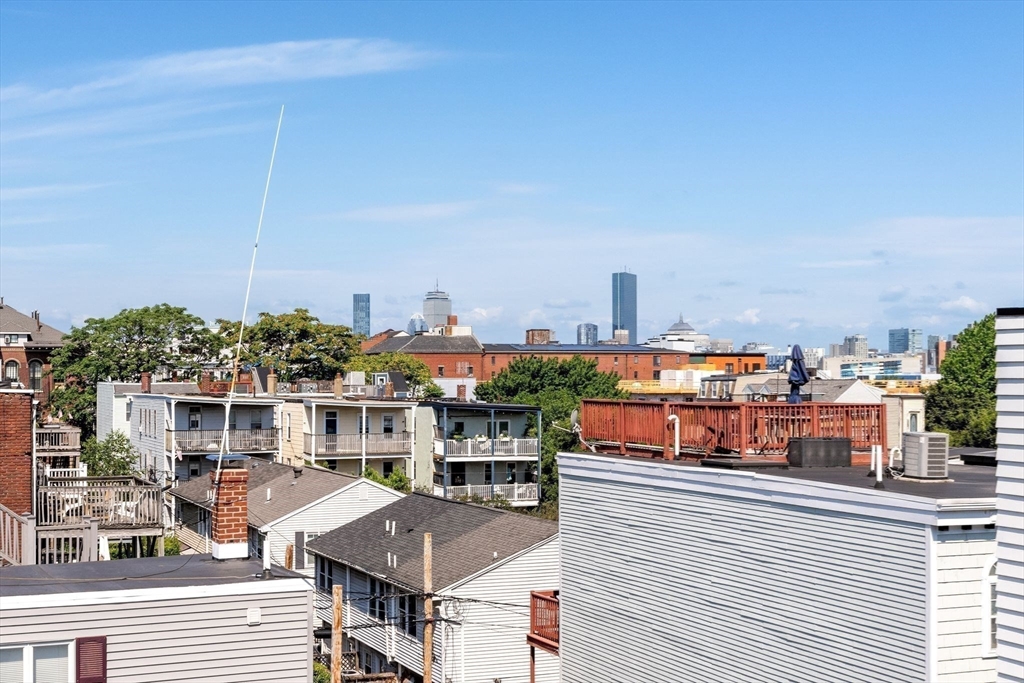 3 bed, 2 bath apartment for rent at 530 E 3rd St Unit 2, South Boston — photo 26 of 29