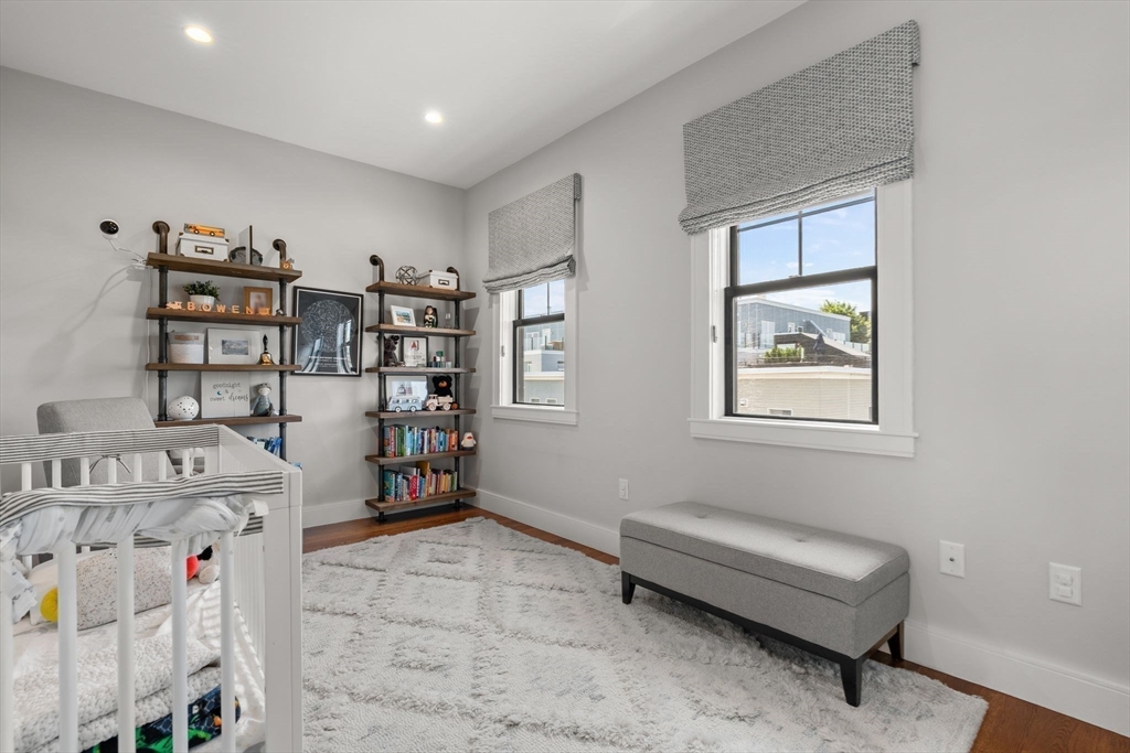 3 bed, 2 bath apartment for rent at 530 E 3rd St Unit 2, South Boston — photo 20 of 29