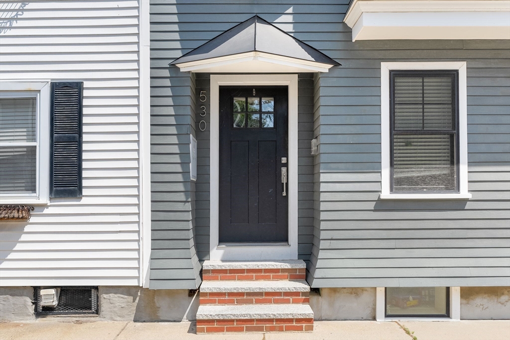 3 bed, 2 bath apartment for rent at 530 E 3rd St Unit 2, South Boston — photo 28 of 29