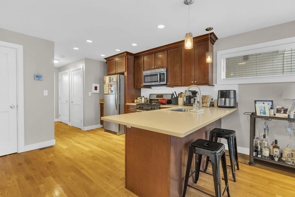 1 bed, 1 bath apartment for rent at 530 E 3rd Unit 1, South Boston — photo 3 of 14
