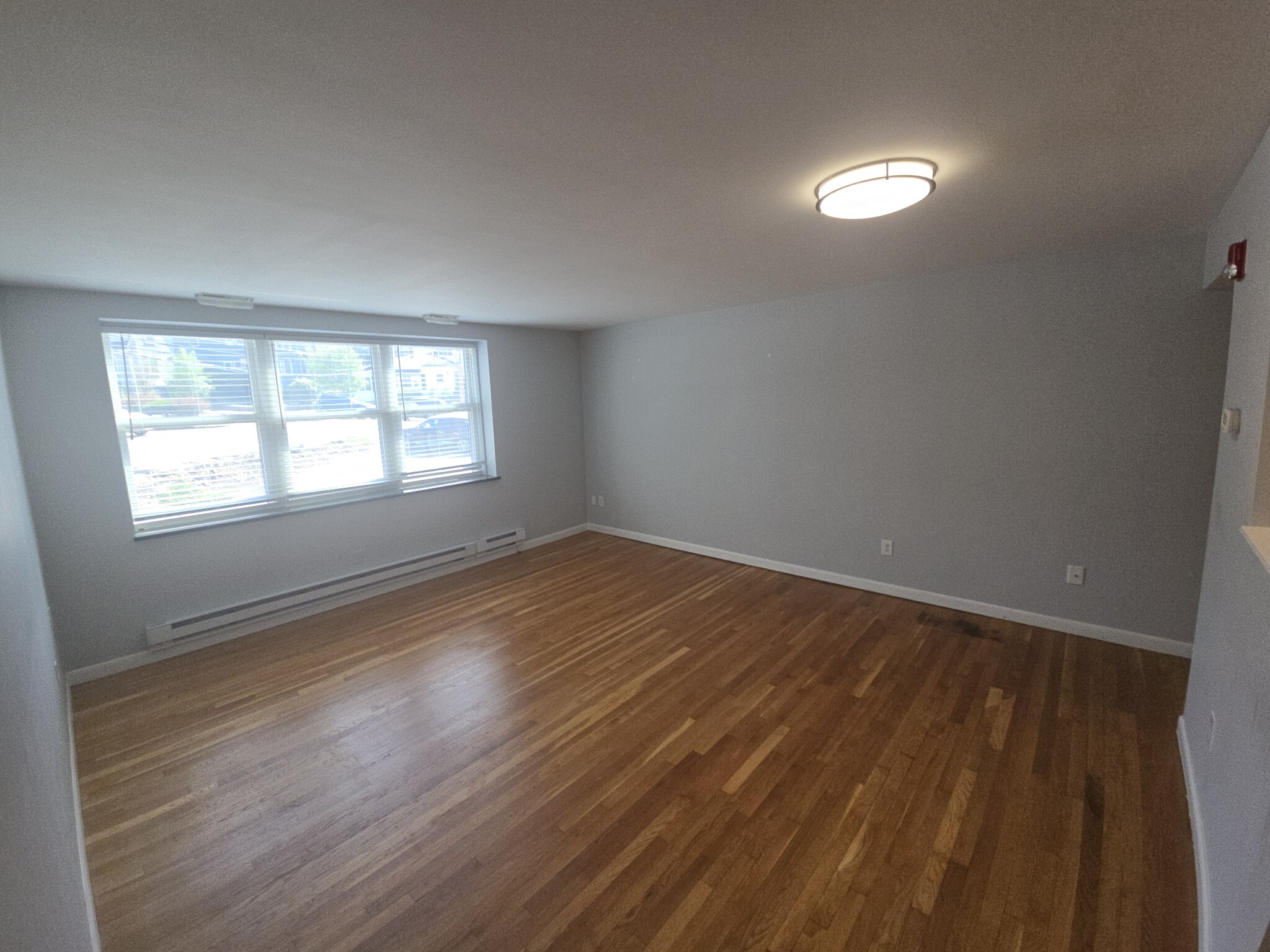 2 bed, 2 bath apartment for rent at 530 Vfw Pkwy Unit 101, West Roxbury