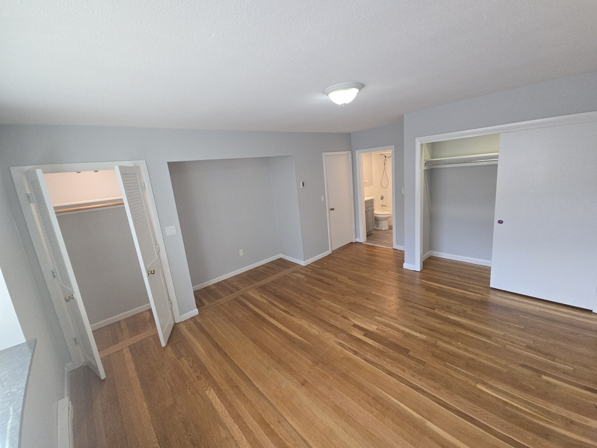 2 bed, 2 bath apartment for rent at 530 Vfw Pkwy Unit 101, West Roxbury — photo 6 of 9