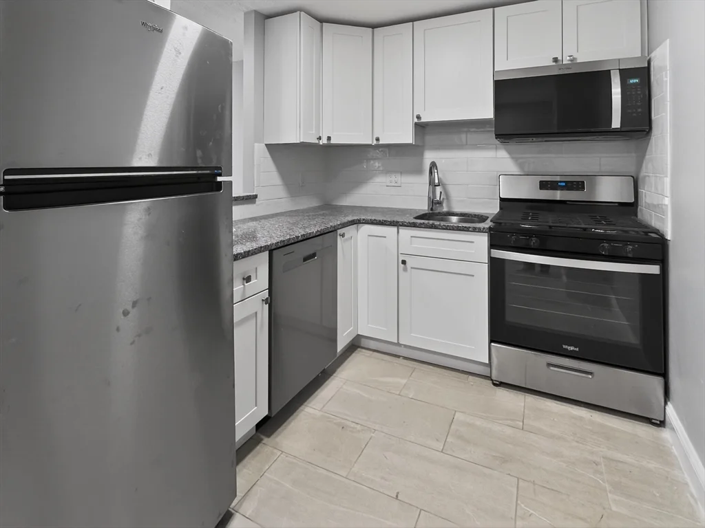 2 bed, 1 bath apartment for rent at 530 Willard Unit 409, Quincy