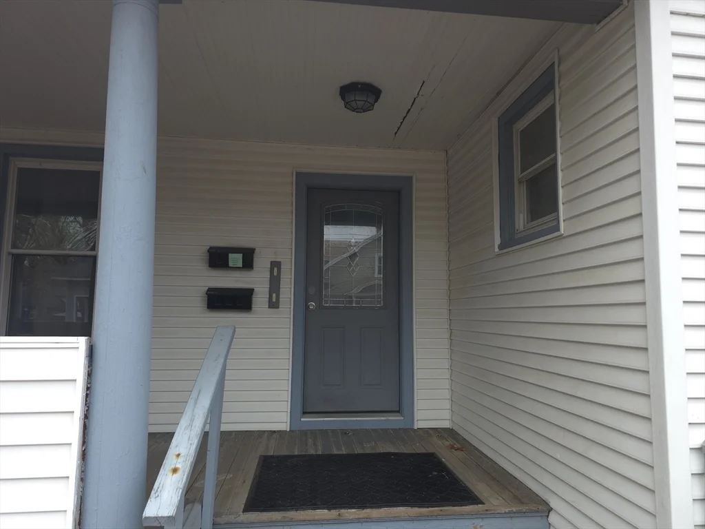 3 bed, 1 bath apartment for rent at 531 Berkshire Ave Unit 2, Pine Pt Bstn Rd — photo 9 of 9
