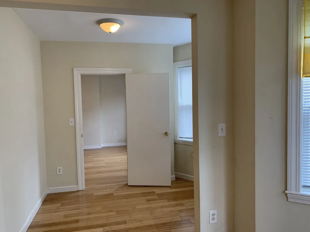 2 bed, 1.5 bath apartment for rent at 531 Cambridge St Unit 2, East Cambridge — photo 6 of 8