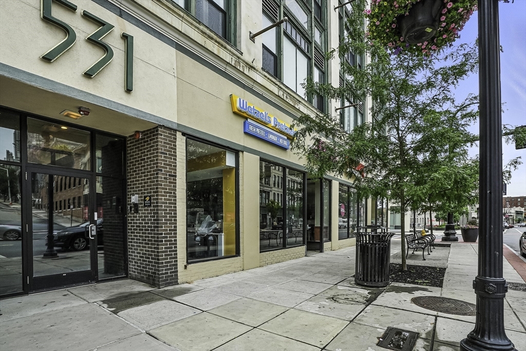1 bed, 1 bath apartment for rent at 531 Main St Unit 410M, Worcester — photo 3 of 30