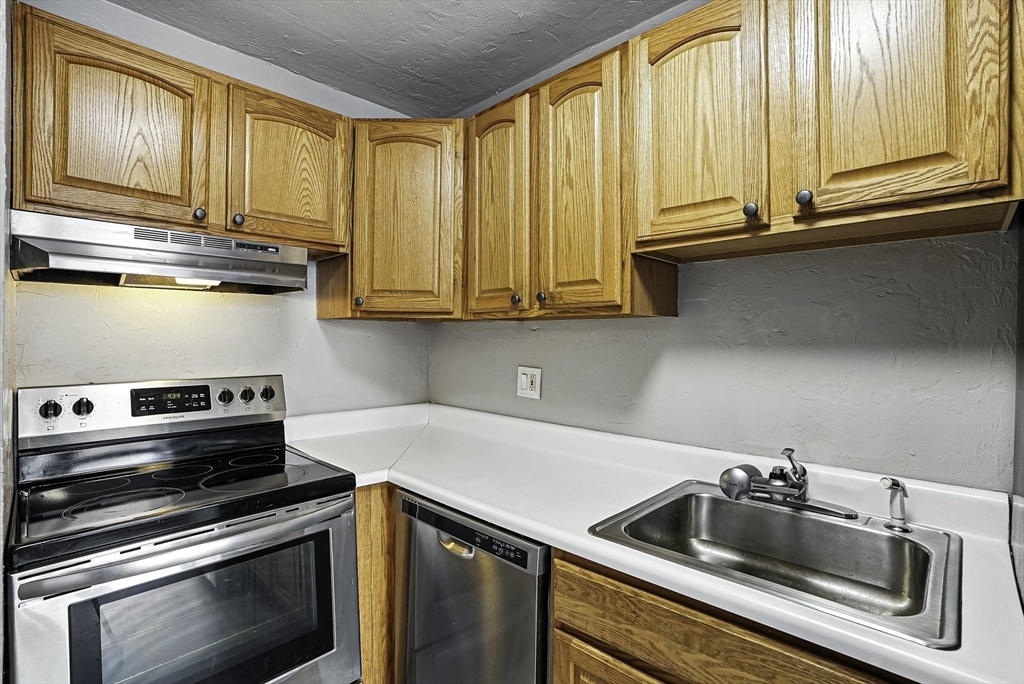 1 bed, 1 bath apartment for rent at 531 Main St Unit 410M, Worcester — photo 8 of 30