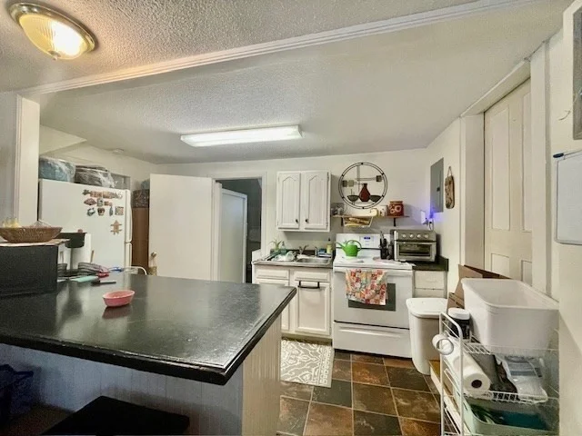 1 bed, 1 bath apartment for rent at 531 Summer St Unit Apt 2, Barre — photo 2 of 10