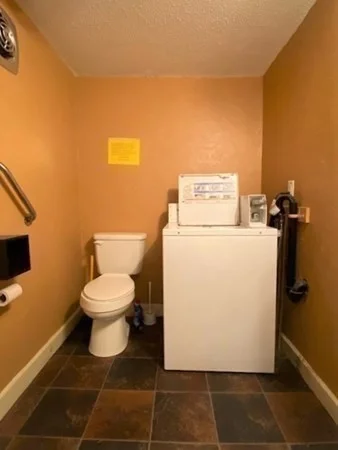 1 bed, 1 bath apartment for rent at 531 Summer St Unit Apt 2, Barre — photo 10 of 10