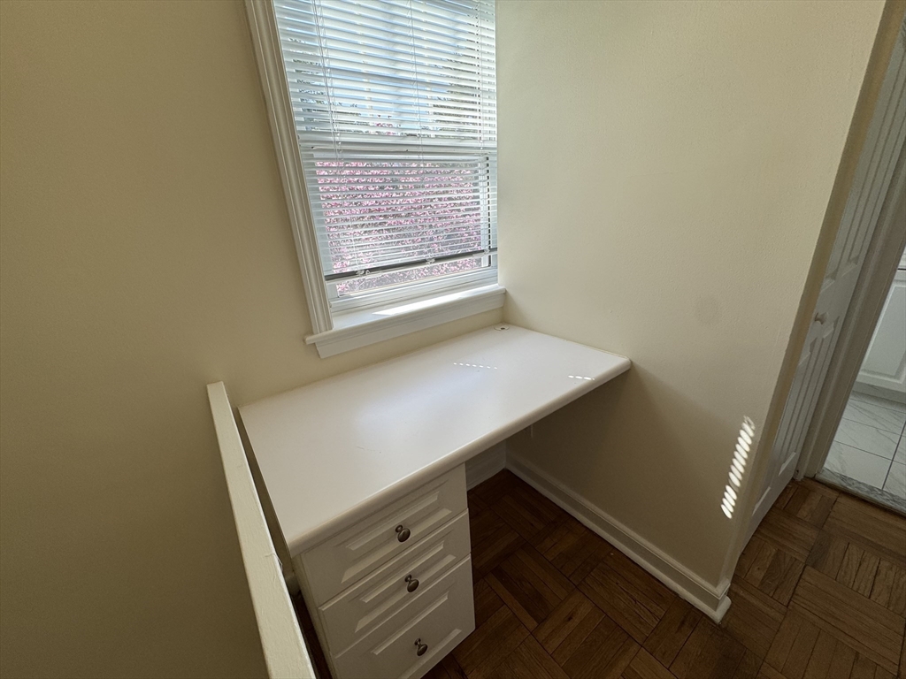 2 bed, 1 bath apartment for rent at 531 Vfw Pkwa Unit 531, Chestnut Hill — photo 20 of 34