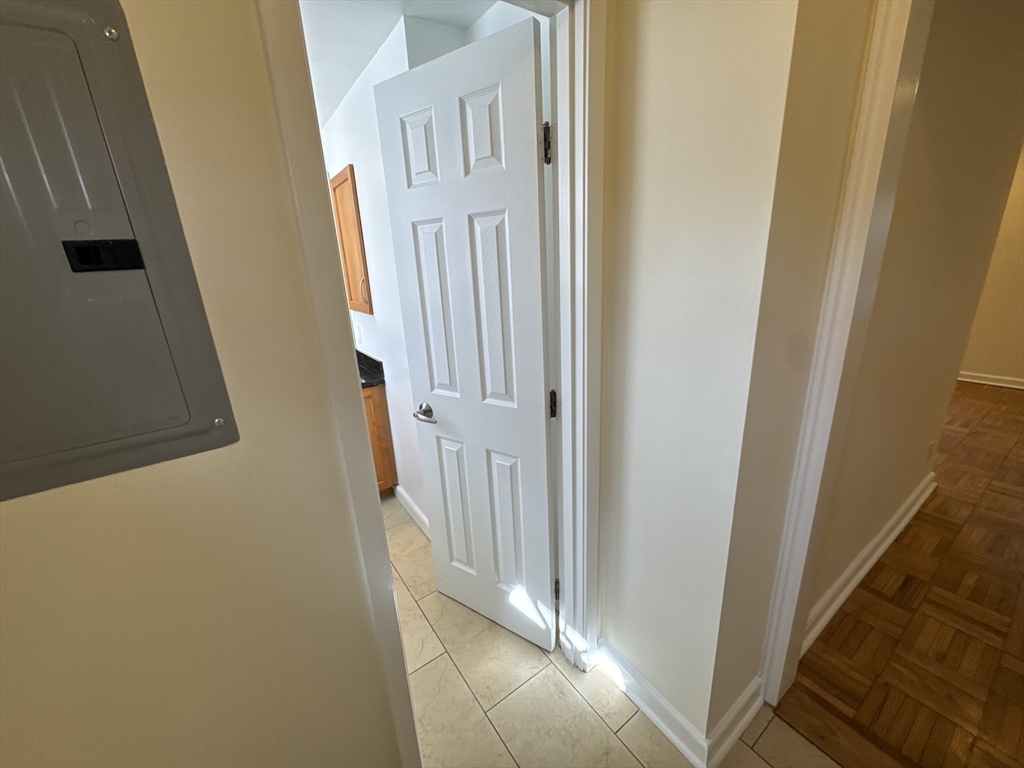2 bed, 1 bath apartment for rent at 531 Vfw Pkwa Unit 531, Chestnut Hill — photo 16 of 34