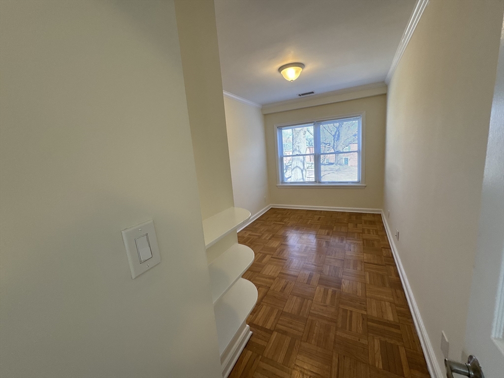 2 bed, 1 bath apartment for rent at 531 Vfw Pkwa Unit 531, Chestnut Hill — photo 32 of 34