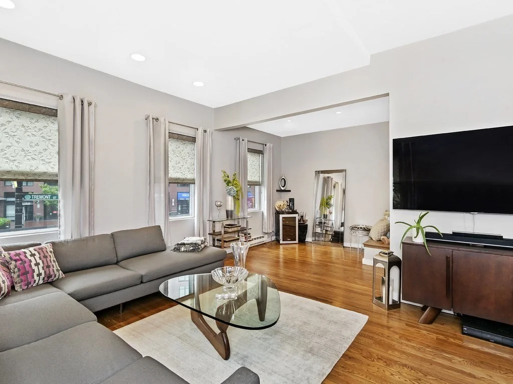 2 bed, 1 bath apartment for rent at 532 Tremont St Unit 1, South End — photo 2 of 15