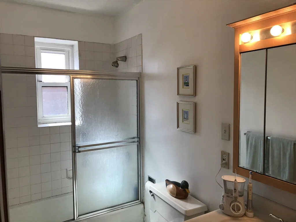 2 bed, 1 bath apartment for rent at 532 Tremont St Unit 2, South End — photo 10 of 17