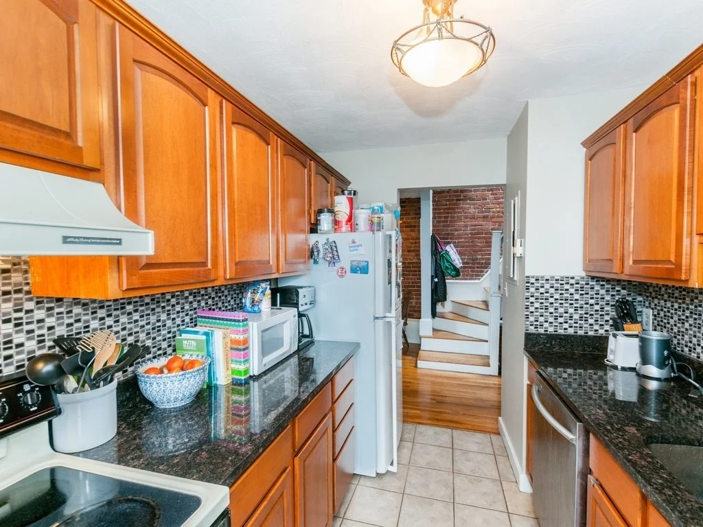 2 bed, 1 bath apartment for rent at 532 Tremont St Unit 4, South End — photo 7 of 13