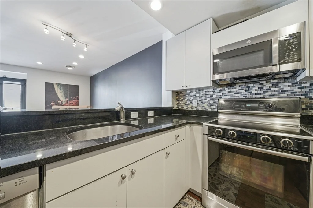 2 bed, 2 bath apartment for rent at 533 Cambridge St Unit 105, Allston — photo 14 of 42