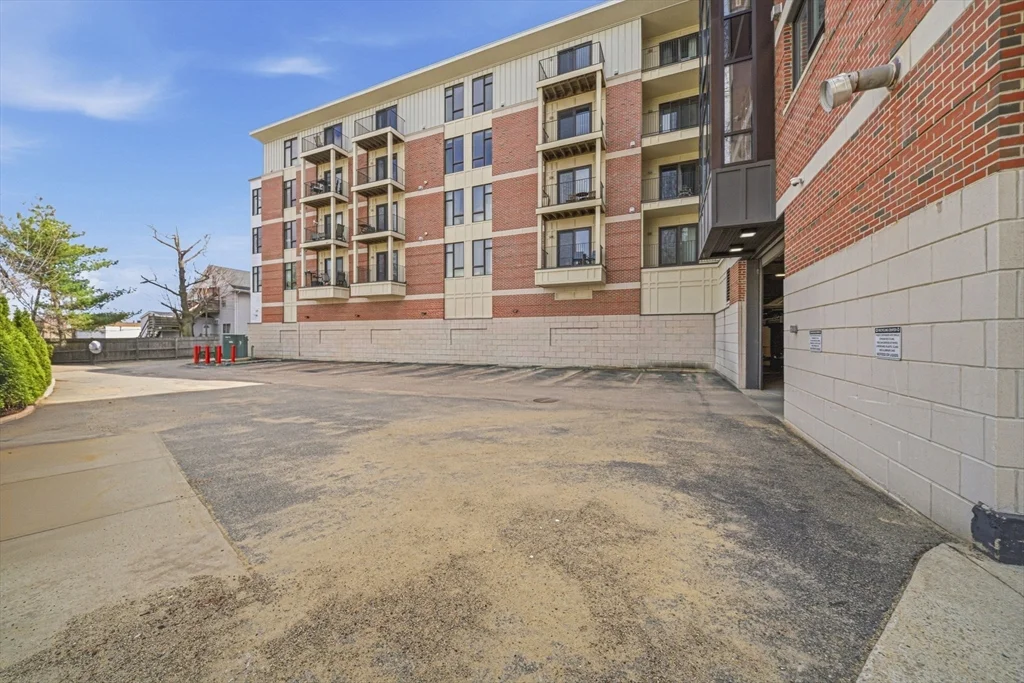 2 bed, 2 bath apartment for rent at 533 Cambridge St Unit 105, Allston — photo 33 of 42