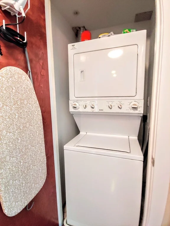 1 bed, 1 bath apartment for rent at 533 Cambridge St Unit 302, Oak Square — photo 22 of 24