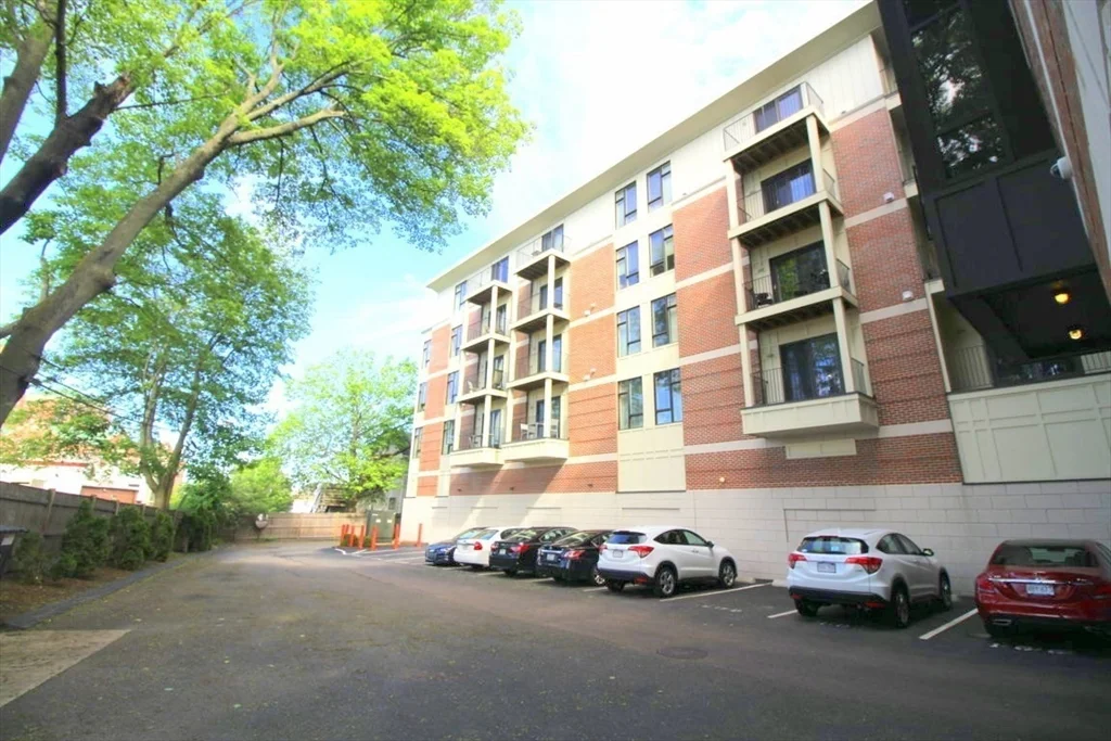 1 bed, 1 bath apartment for rent at 533 Cambridge St Unit 302, Oak Square — photo 24 of 24