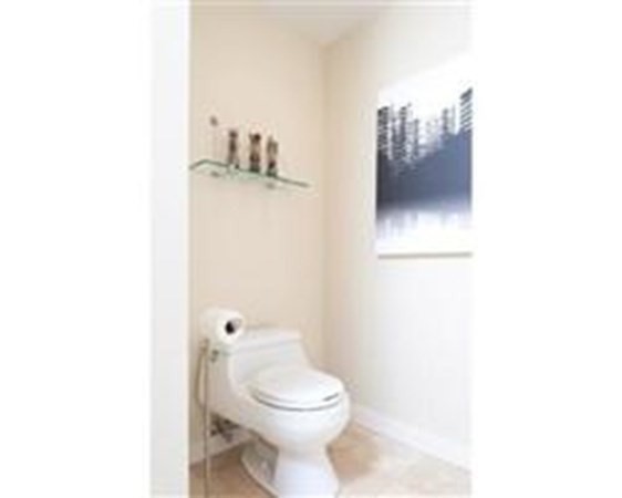 1 bed, 1 bath apartment for rent at 533 Cambridge Unit 303, Brighton — photo 6 of 8