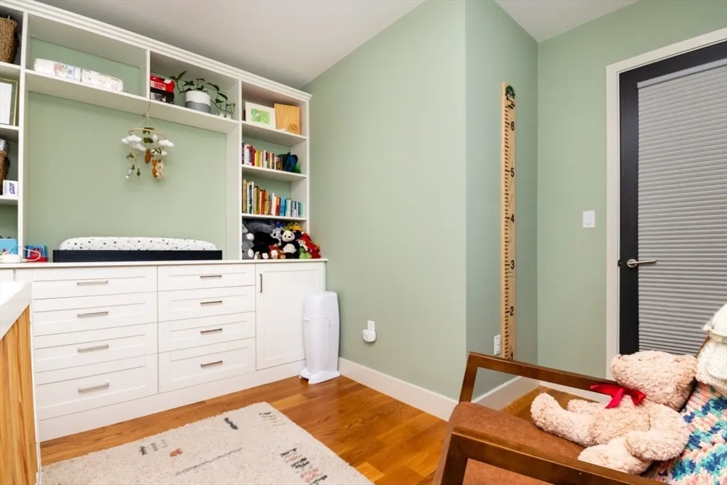2 bed, 2 bath apartment for rent at 533 East 2nd St Unit 101, South Boston — photo 24 of 26
