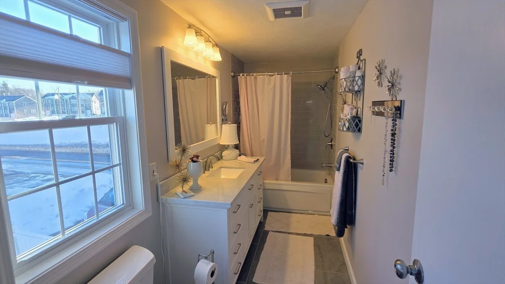 2 bed, 1 bath apartment for rent at 533 Prospect St Unit 0, West Boylston — photo 32 of 40