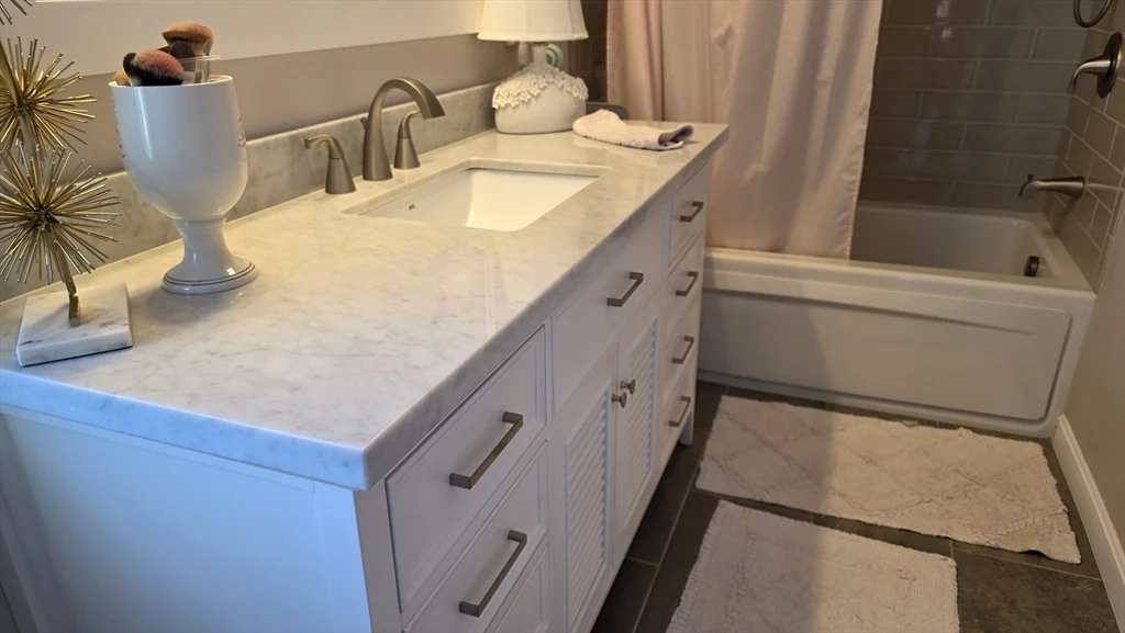 2 bed, 1 bath apartment for rent at 533 Prospect St Unit 0, West Boylston — photo 19 of 40