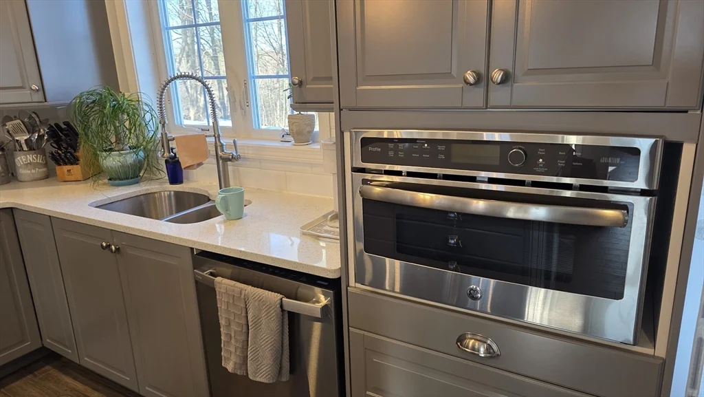 2 bed, 1 bath apartment for rent at 533 Prospect St Unit 0, West Boylston — photo 8 of 40