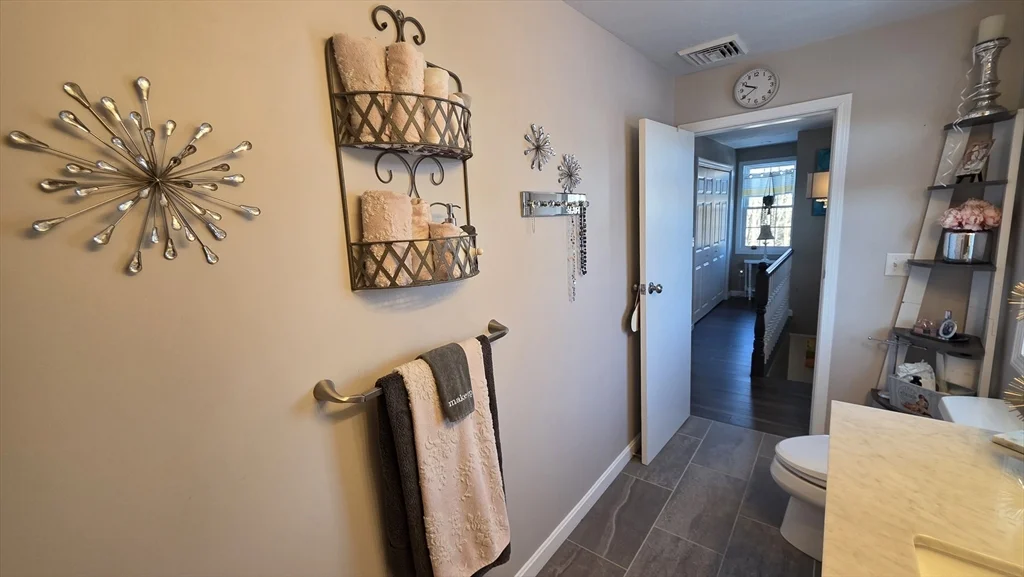 2 bed, 1 bath apartment for rent at 533 Prospect St Unit 0, West Boylston — photo 22 of 40