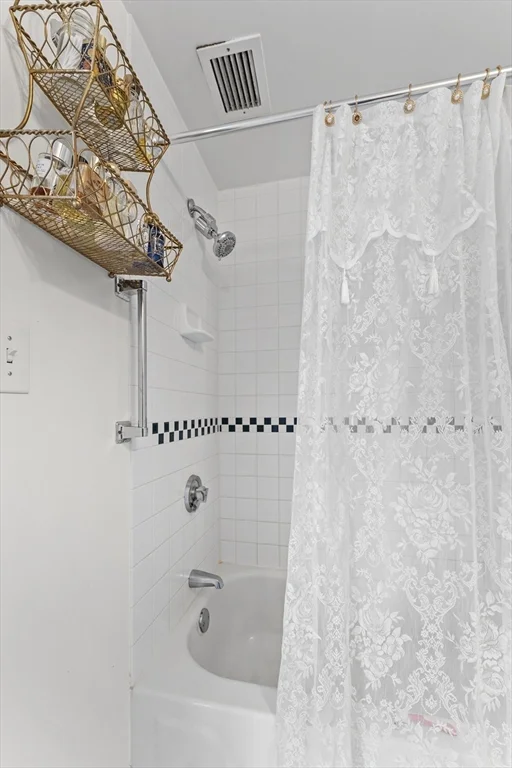 1 bed, 1 bath apartment for rent at 534 Beacon St Unit 1005, Back Bay — photo 14 of 25