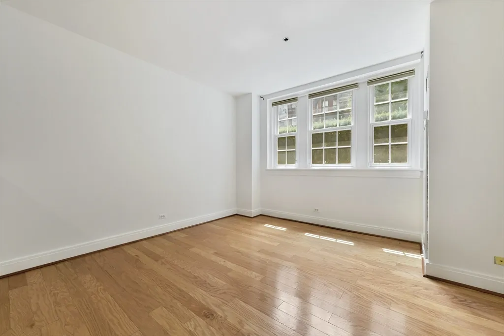 1 bed, 1 bath apartment for rent at 534 Beacon St Unit 103, Back Bay — photo 9 of 12