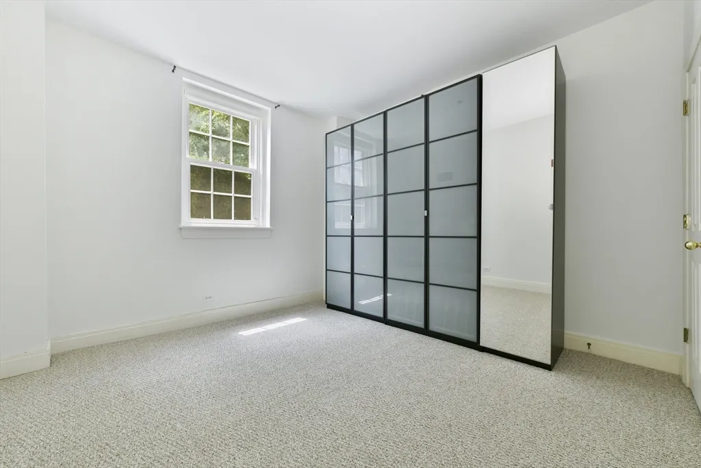 1 bed, 1 bath apartment for rent at 534 Beacon St Unit 103, Back Bay — photo 6 of 12