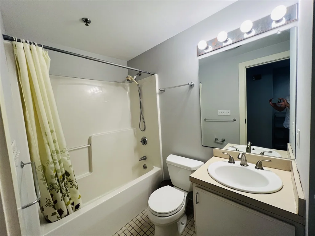 2 bed, 2 bath apartment for rent at 534 Commonwealth Ave Unit A3, Fenway — photo 7 of 10