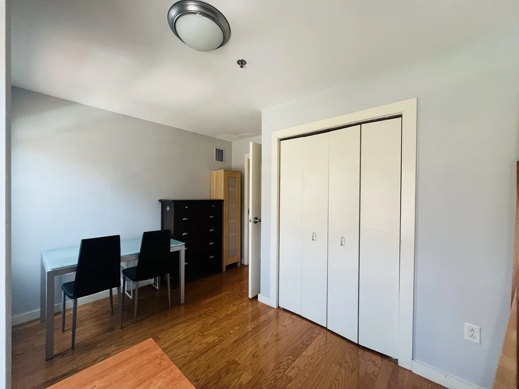 2 bed, 2 bath apartment for rent at 534 Commonwealth Ave Unit A3, Fenway — photo 3 of 10