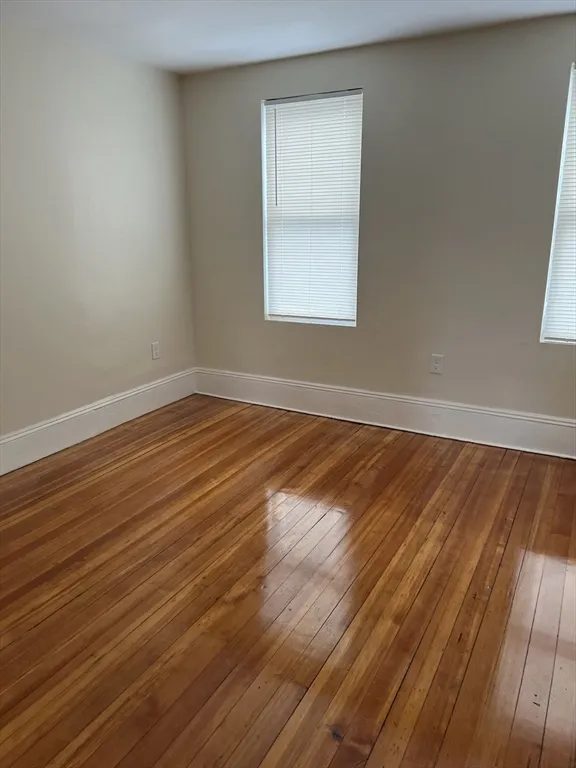 4 bed, 1 bath apartment for rent at 534 Revere St Unit 2, Revere — photo 7 of 7