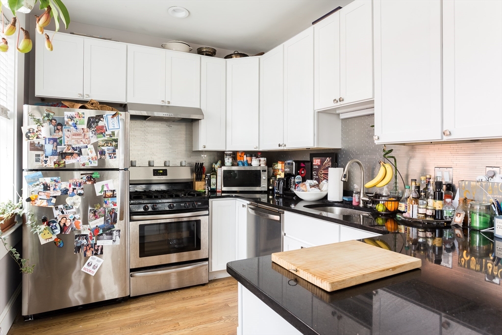 1 bed, 1 bath apartment for rent at 534 Tremont St Unit 2, South End — photo 4 of 8