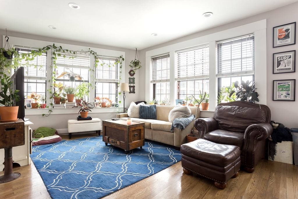 1 bed, 1 bath apartment for rent at 534 Tremont St Unit 2, South End