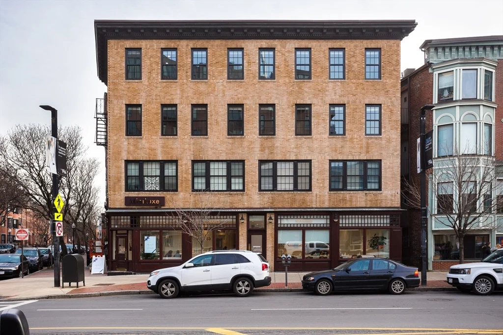 2 bed, 1 bath apartment for rent at 534 Tremont St Unit 3, South End — photo 16 of 19