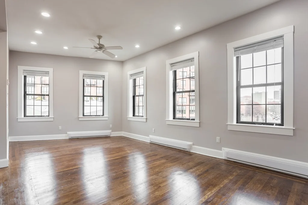 2 bed, 1 bath apartment for rent at 534 Tremont St Unit 4, South End — photo 5 of 16