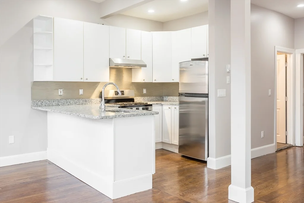 2 bed, 1 bath apartment for rent at 534 Tremont St Unit 4, South End — photo 2 of 16