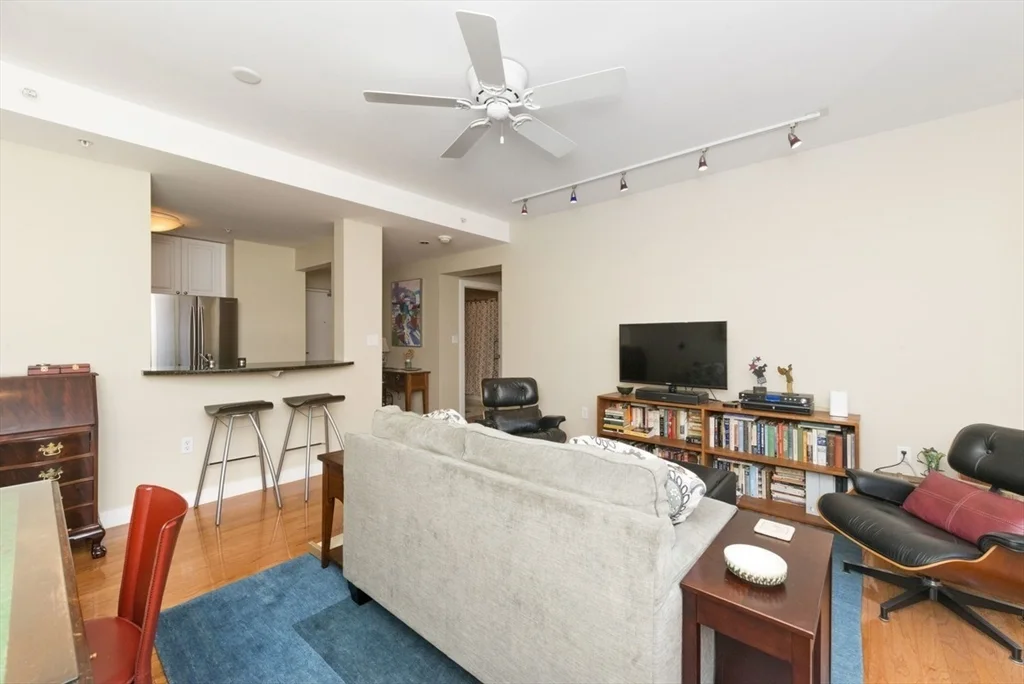 1 bed, 1 bath apartment for rent at 535 Harrison Ave Unit A601, South End — photo 5 of 14